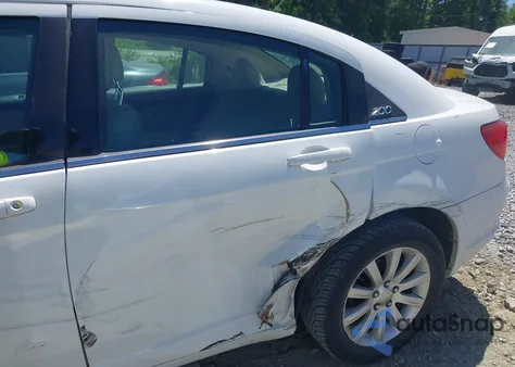 2013 Chrysler 200 Touring from USA, damaged, VIN 1C3CCBBB2DN672878